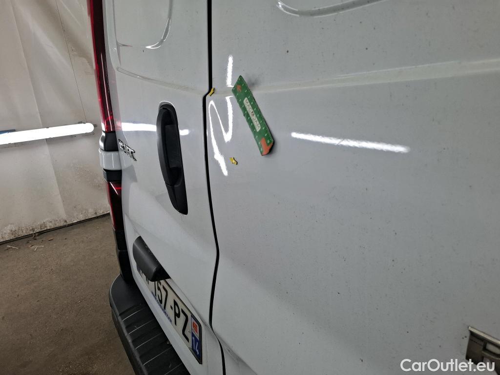  Renault  Trafic RENAULT  / 2019 / 4P / Fourgon tole NV FG GCF L2H2 1200 Energy dCi 145 #25