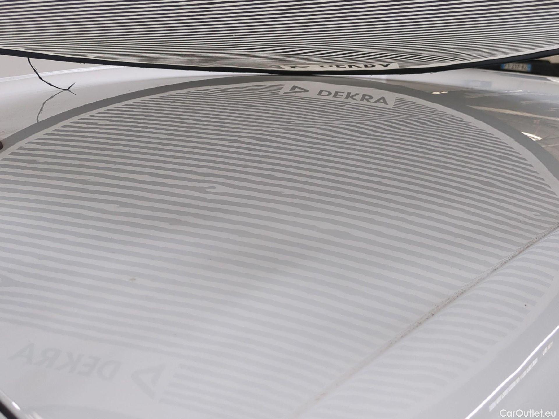  Renault  Clio  V Business 1.6 E-TECH Hybrid 140CV BVA6 E6d / TRANSFO VP/VF
 #25