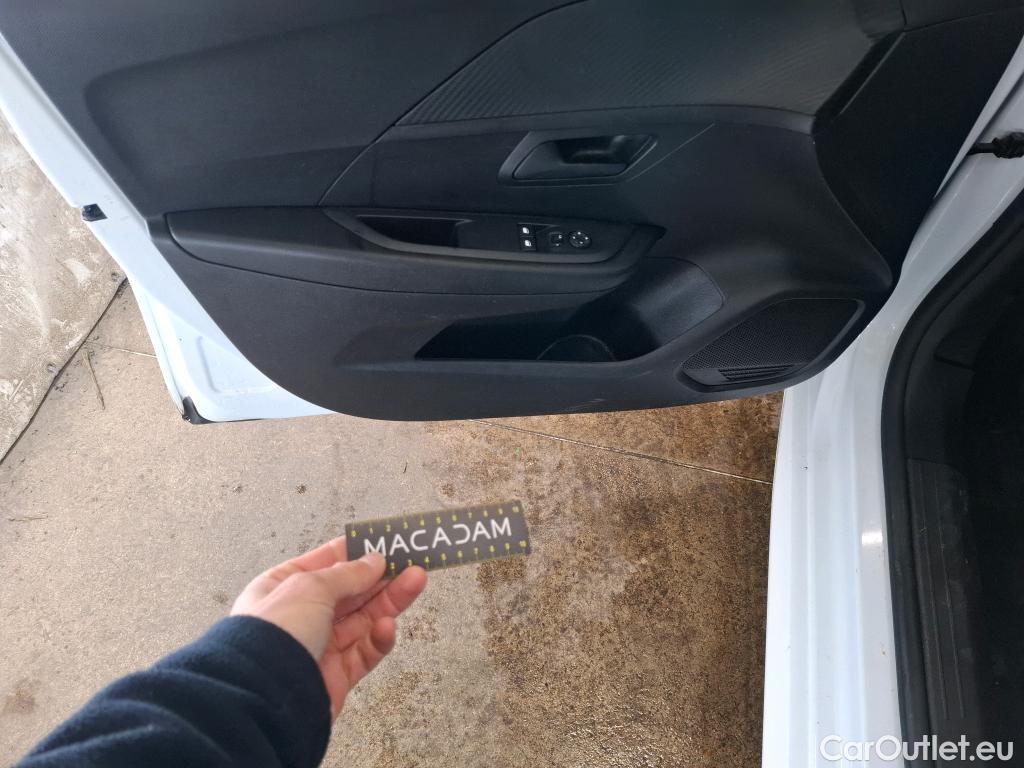  Peugeot  208  Premium 1.2 PureTech 75CV BVM5 E6d #14