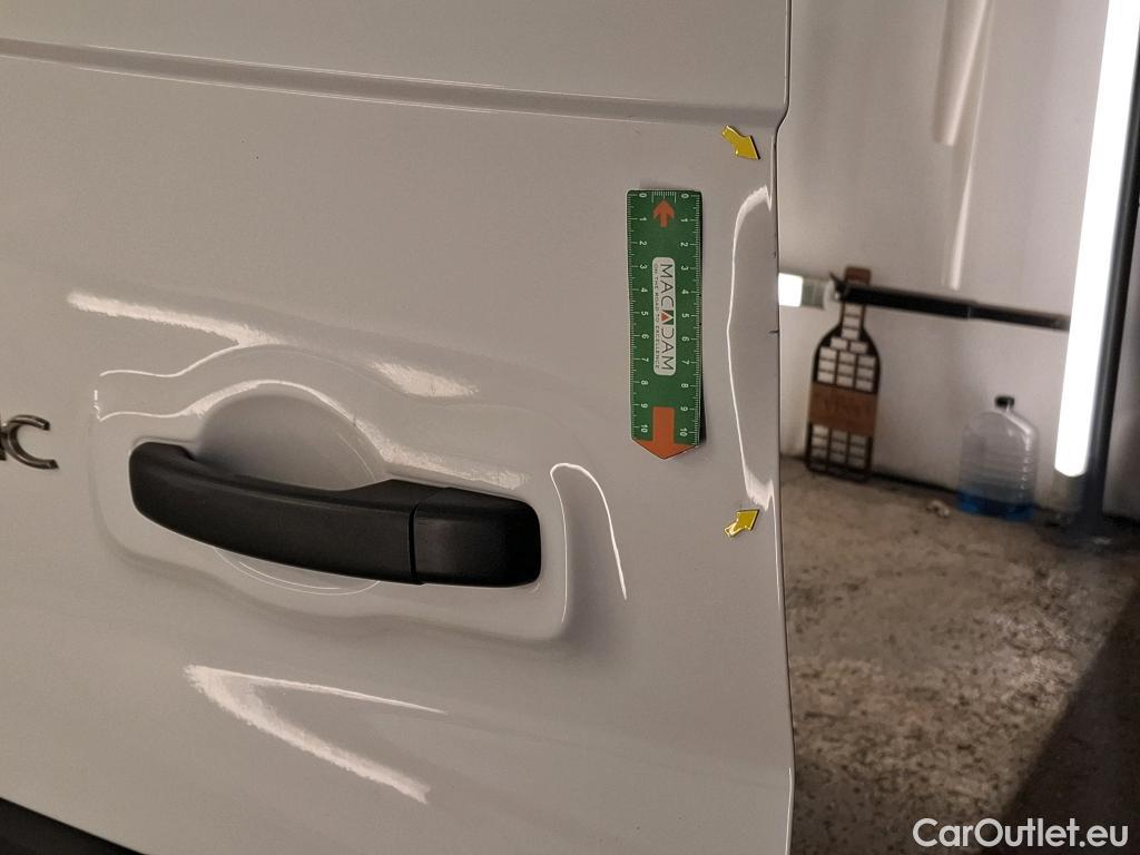  Renault  Trafic  Fourgon L2H1 1300 Confort 1.6 dCi #41