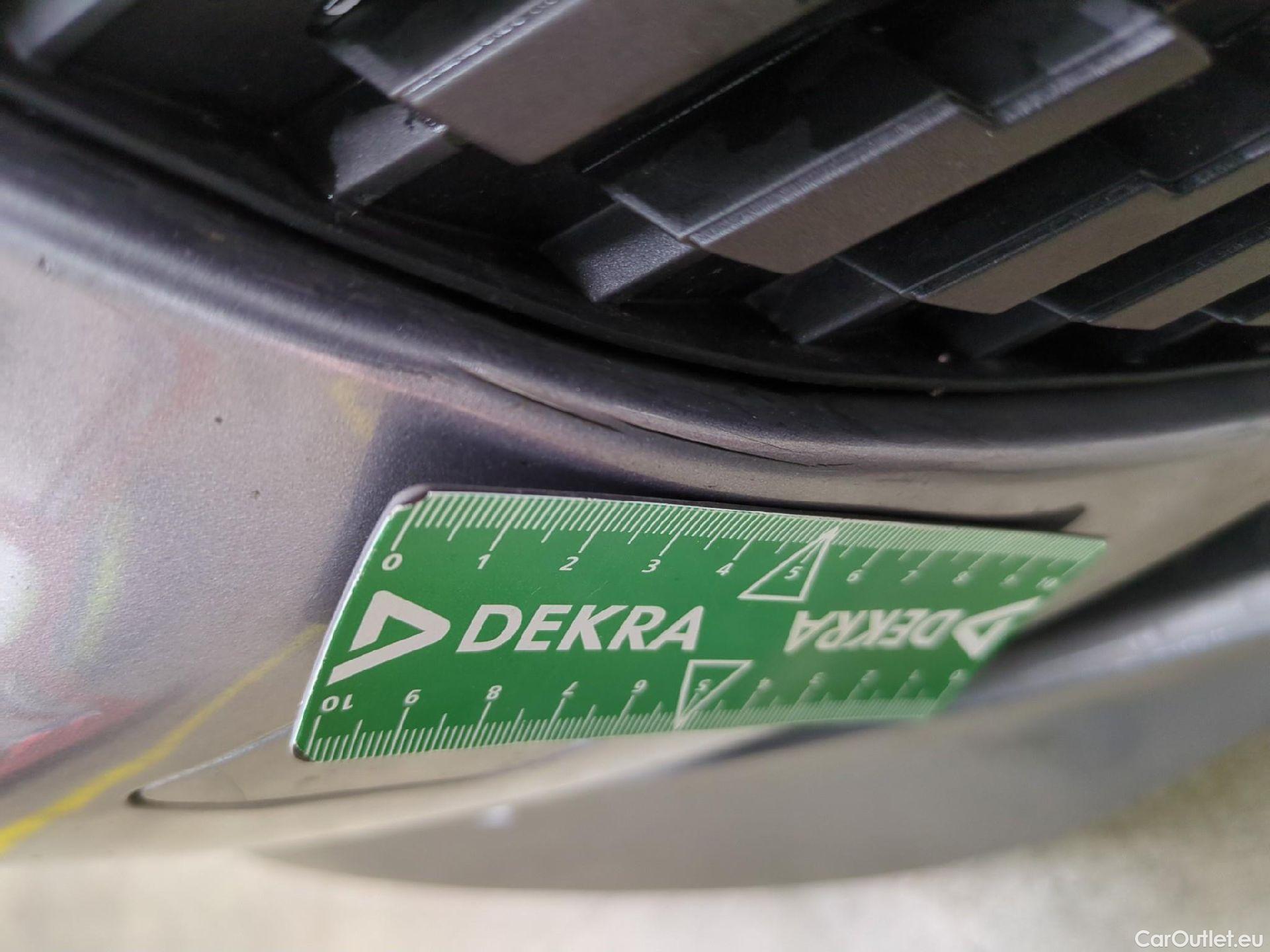  Peugeot  208  Premium 1.5 HDi 100CV BVM6 E6d #19