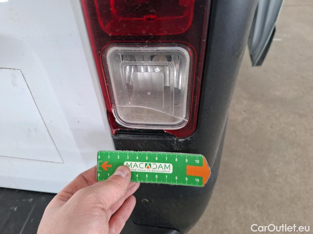  Renault  Trafic RENAULT  / 2019 / 4P / Fourgon tole NV FG GCF L2H2 1200 Energy dCi 145 #29