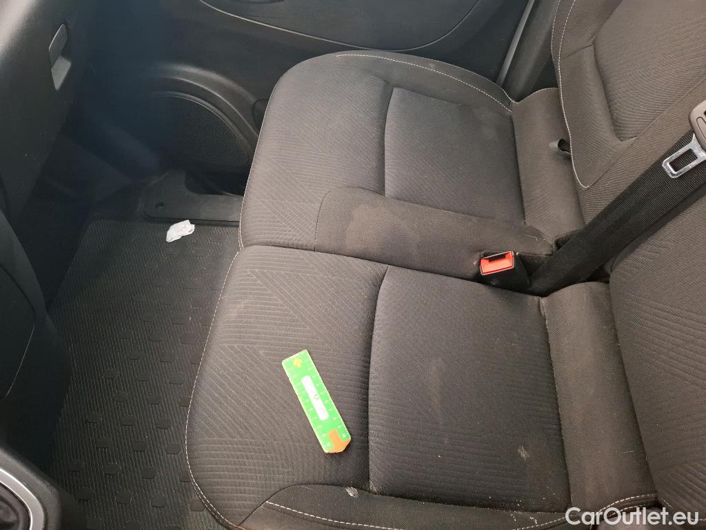  Renault  Trafic RENAULT  / 2019 / 4P / Fourgon tole NV FG GCF L2H2 1200 Energy dCi 145 #42