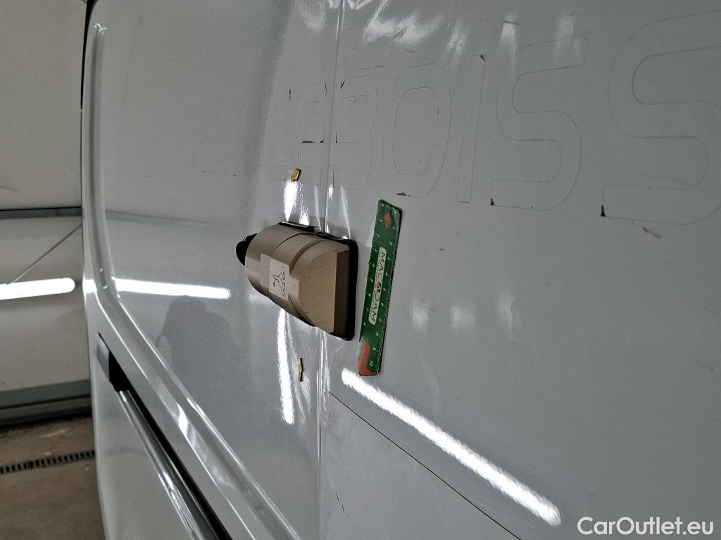  Renault  Trafic RENAULT  / 2019 / 4P / Fourgon tole NV FG GCF L2H2 1200 Energy dCi 145 #5