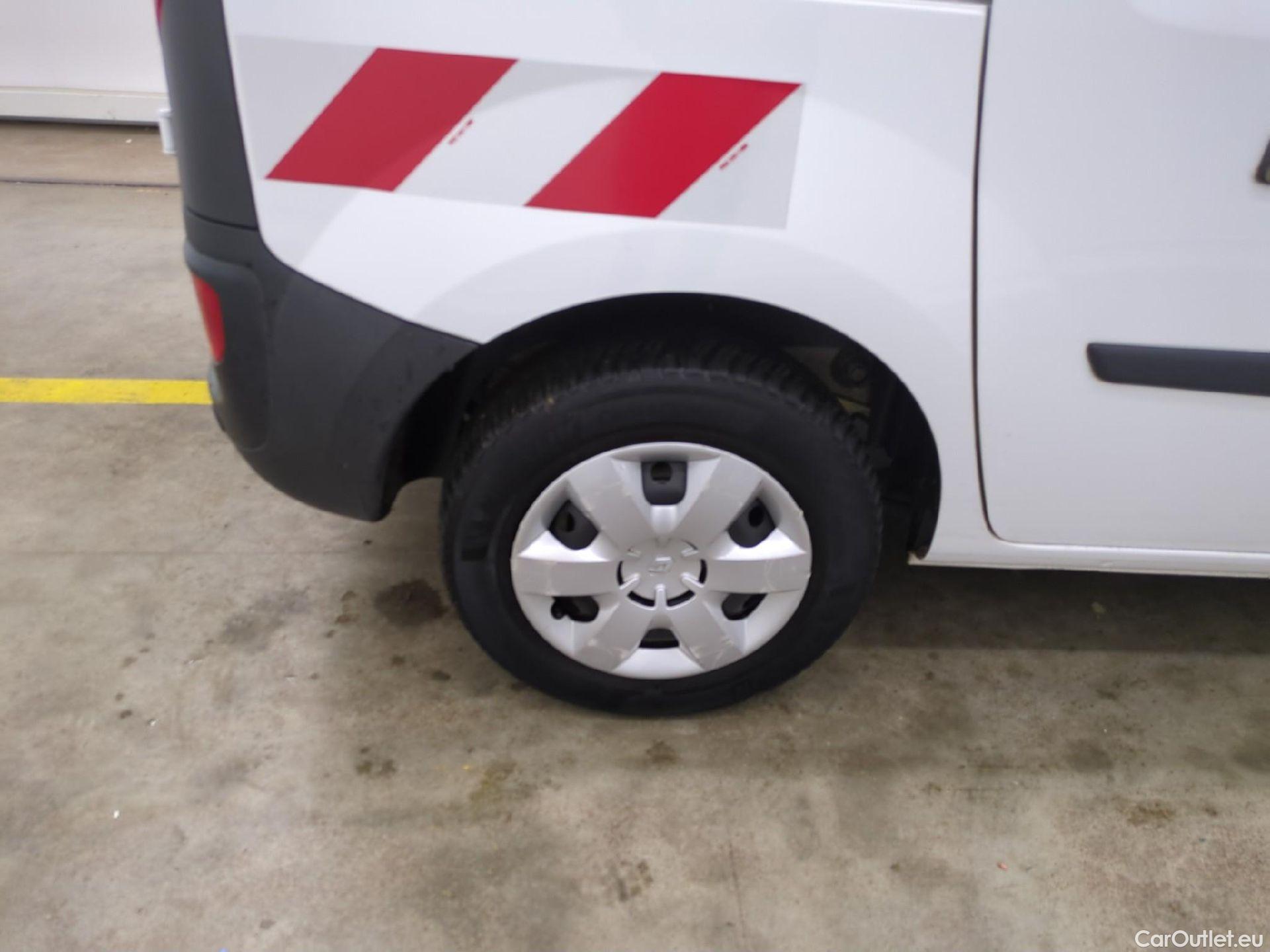  Renault  Kangoo  II Express Extra (Série Spéciale) 1.5 dCi 95CV BVM6 E6dT #22