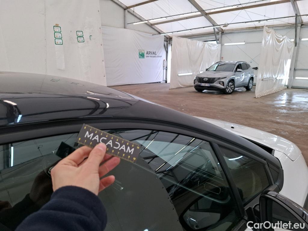  Citroen  C3  Shine 1.2 PureTech 80CV BVM5 E6 #10