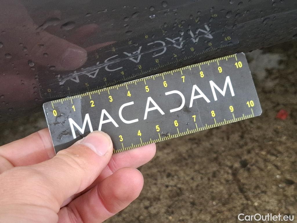  Mercedes  A-Klasse MERCEDES-BENZ Classe A Compact / 2018 / 5P / Berline A 180 Progressive Line #21