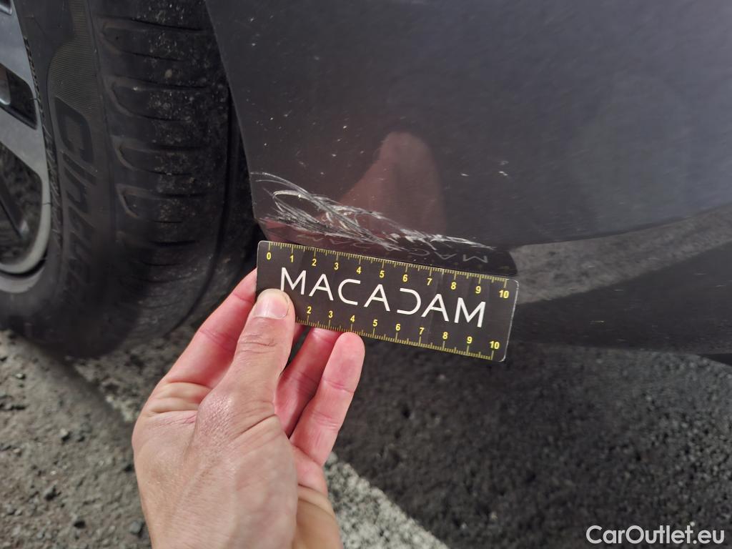  Mercedes  A-Klasse MERCEDES-BENZ Classe A Compact / 2018 / 5P / Berline A 180 Progressive Line #6