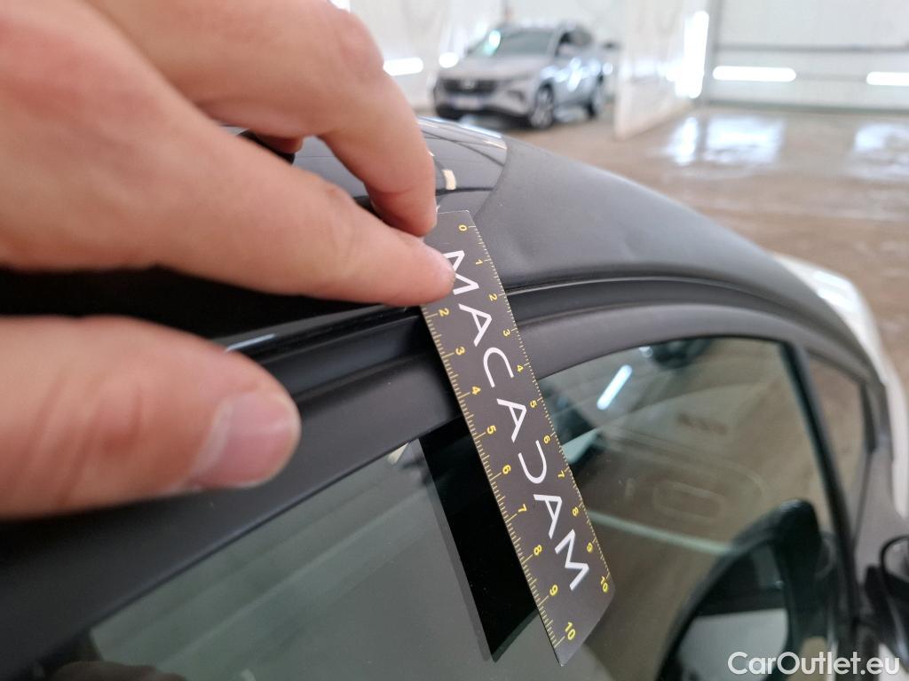  Citroen  C3  Shine 1.2 PureTech 80CV BVM5 E6 #11