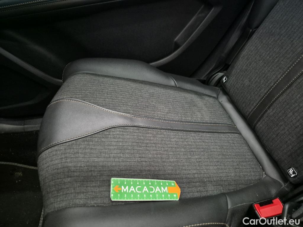  Peugeot  5008  GT Line 1.6 PureTech 180CV BVA8 7 Sieges E6dT #11