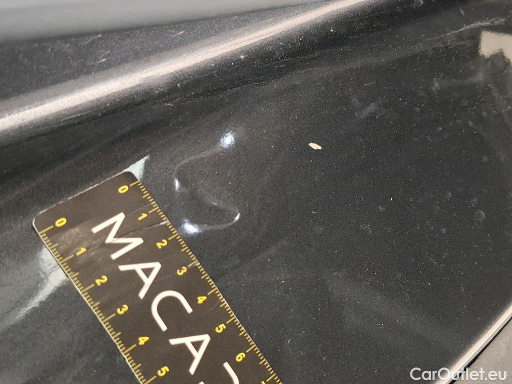  Peugeot  3008 PEUGEOT  / 2020 / 5P / SUV 1.6 HYBRID 225 E-EAT8 Allure Pack #18