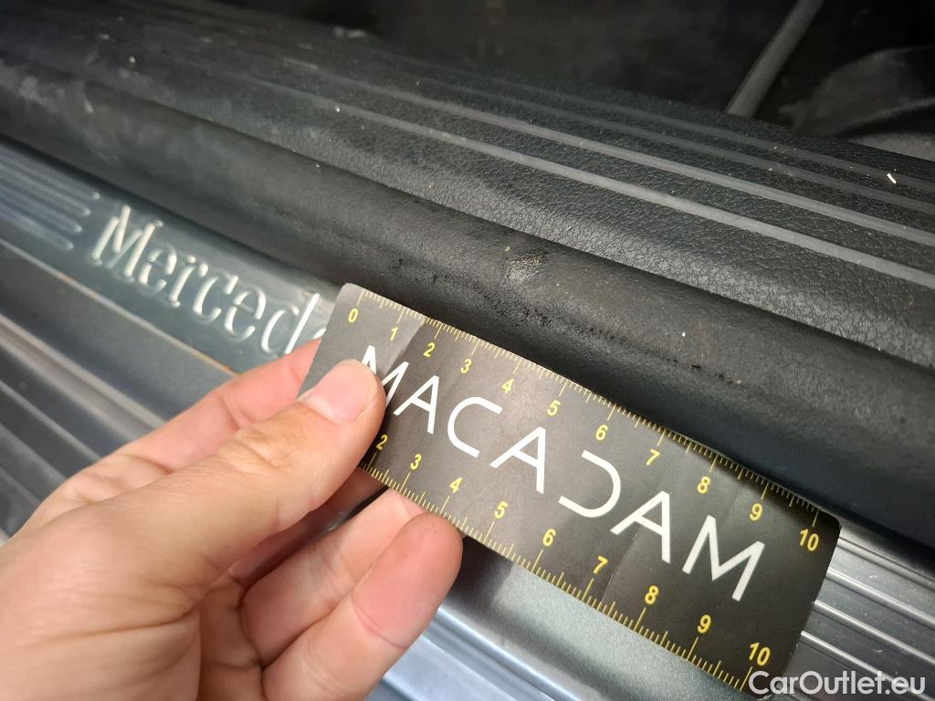  Mercedes  A-Klasse MERCEDES-BENZ Classe A Compact / 2018 / 5P / Berline A 180 Progressive Line #38