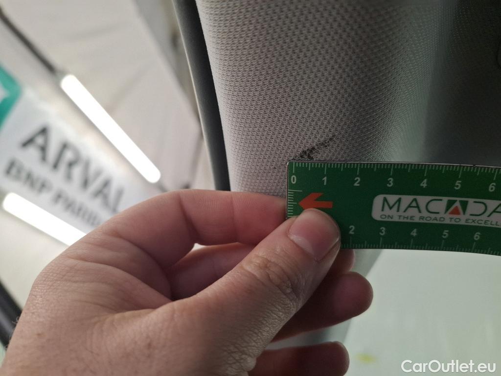  Peugeot  2008  Active Pack 1.2 PureTech 130CV BVA8 E6d #10