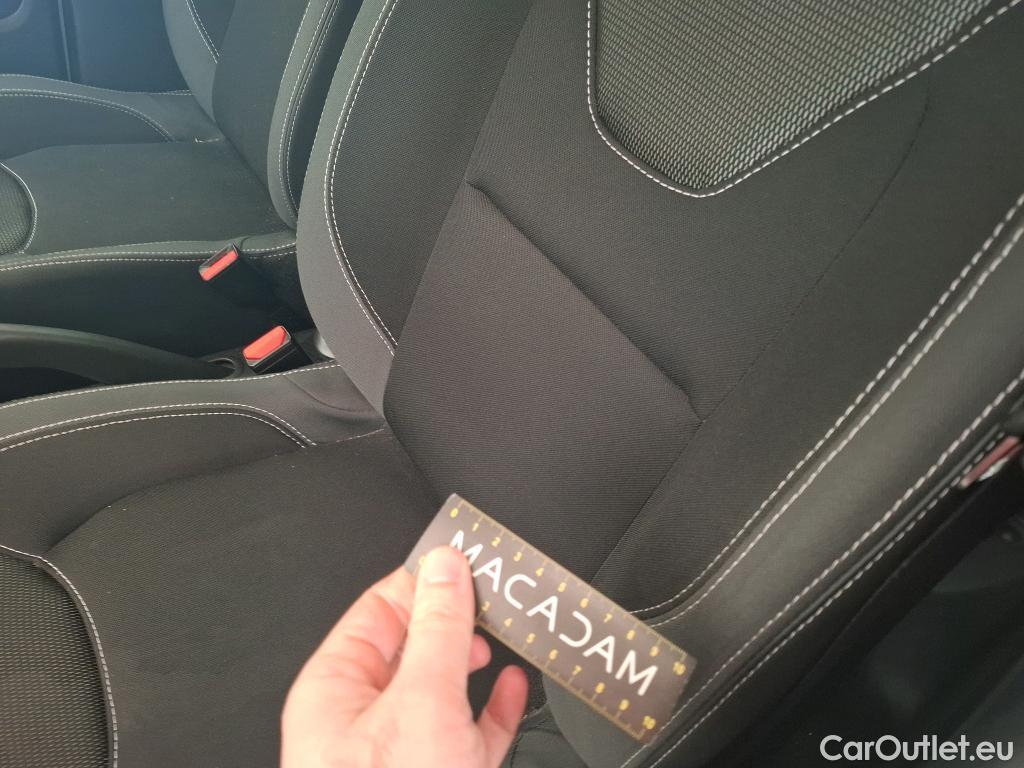  Renault  Clio RENAULT  Société VU 5p Berline Air Medianav dCi 75 #51