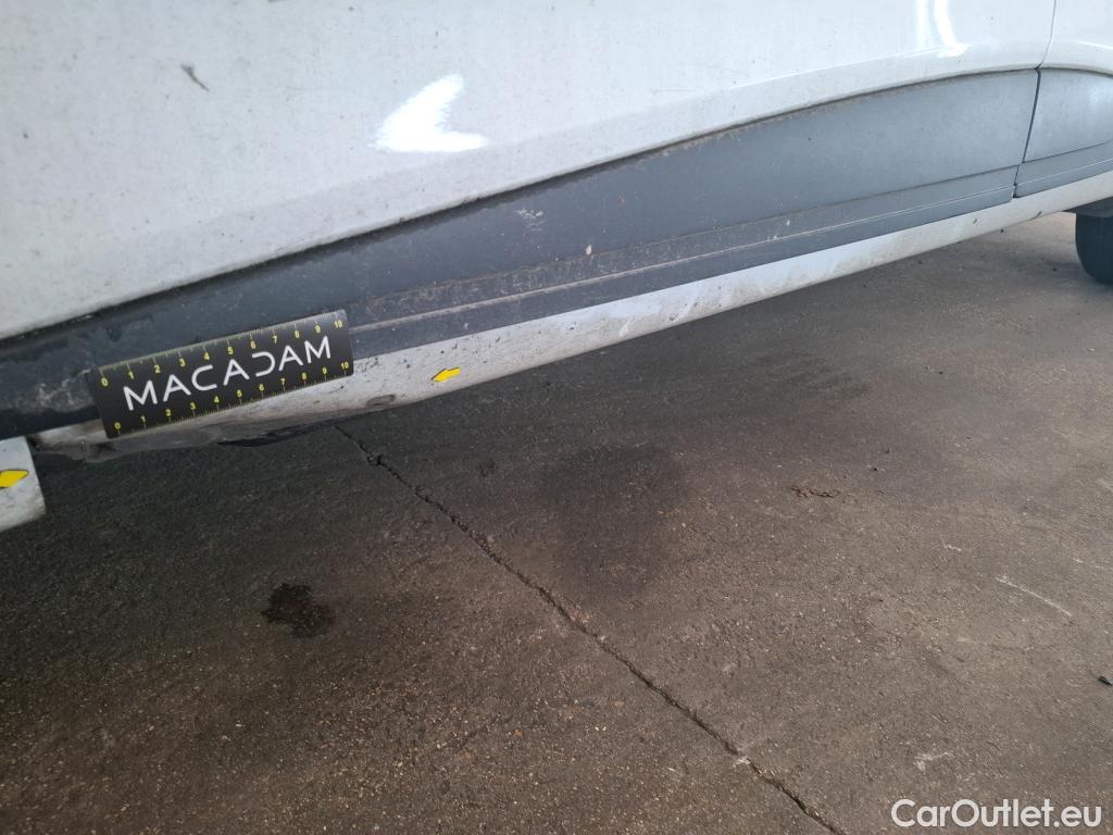  Renault  Clio RENAULT  Société VU 5p Berline Air Medianav dCi 75 #12