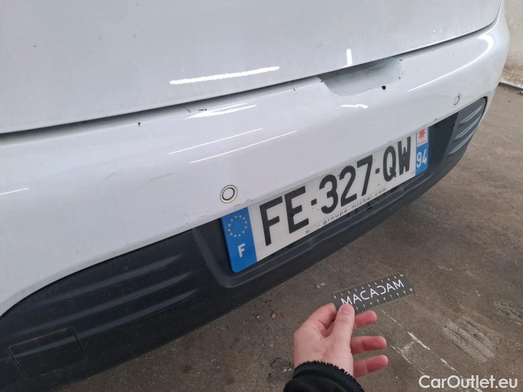  Renault  Clio RENAULT  Société VU 5p Berline Air Medianav dCi 75 #16