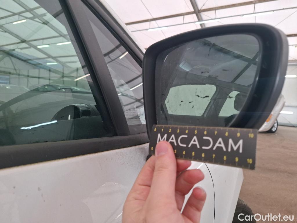  Renault  Clio RENAULT  Société VU 5p Berline Air Medianav dCi 75 #43