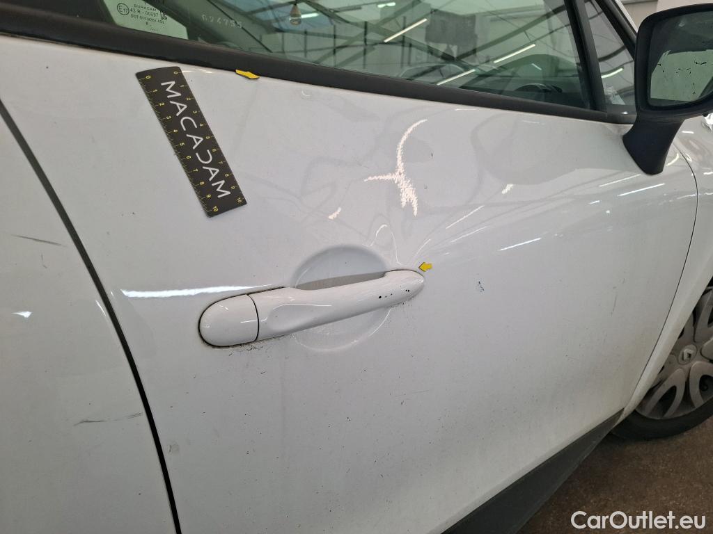  Renault  Clio RENAULT  Société VU 5p Berline Air Medianav dCi 75 #8