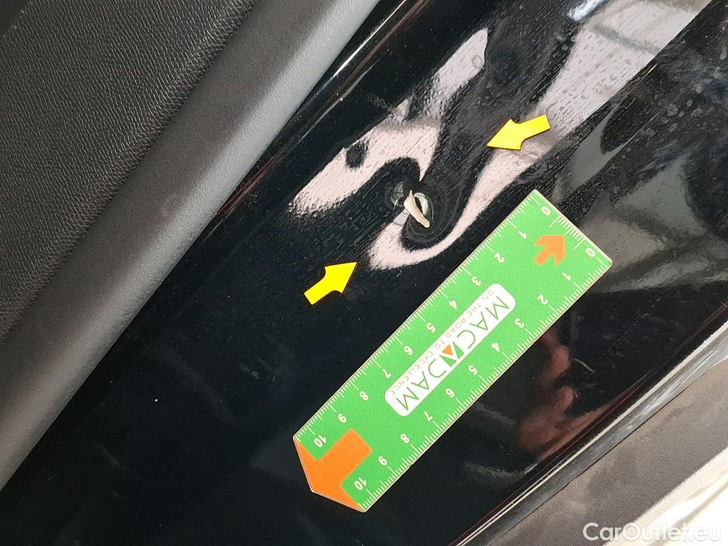  Peugeot  3008 PEUGEOT   2020 5P  SUV 16 HYBRID 225 EEAT8 Allure Pack #2