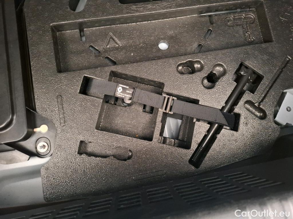  Renault  Clio  V Business 1.6 E-TECH Hybrid 140CV BVA6 E6d #18