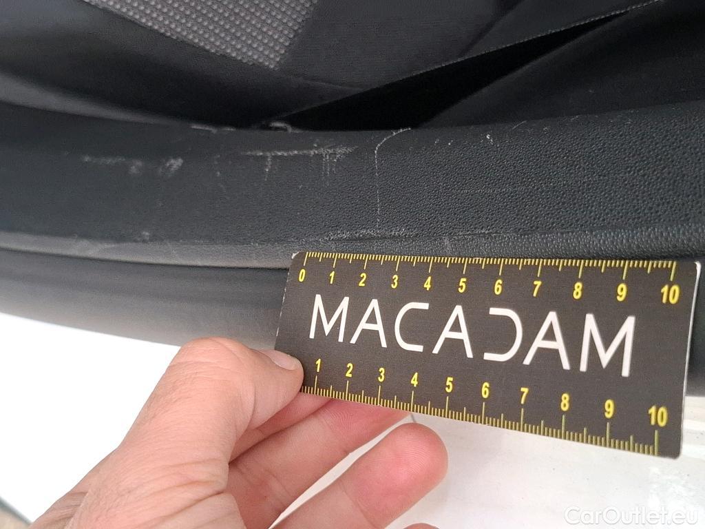  Citroen  C3  Shine 1.2 PureTech 80CV BVM5 E6 #10