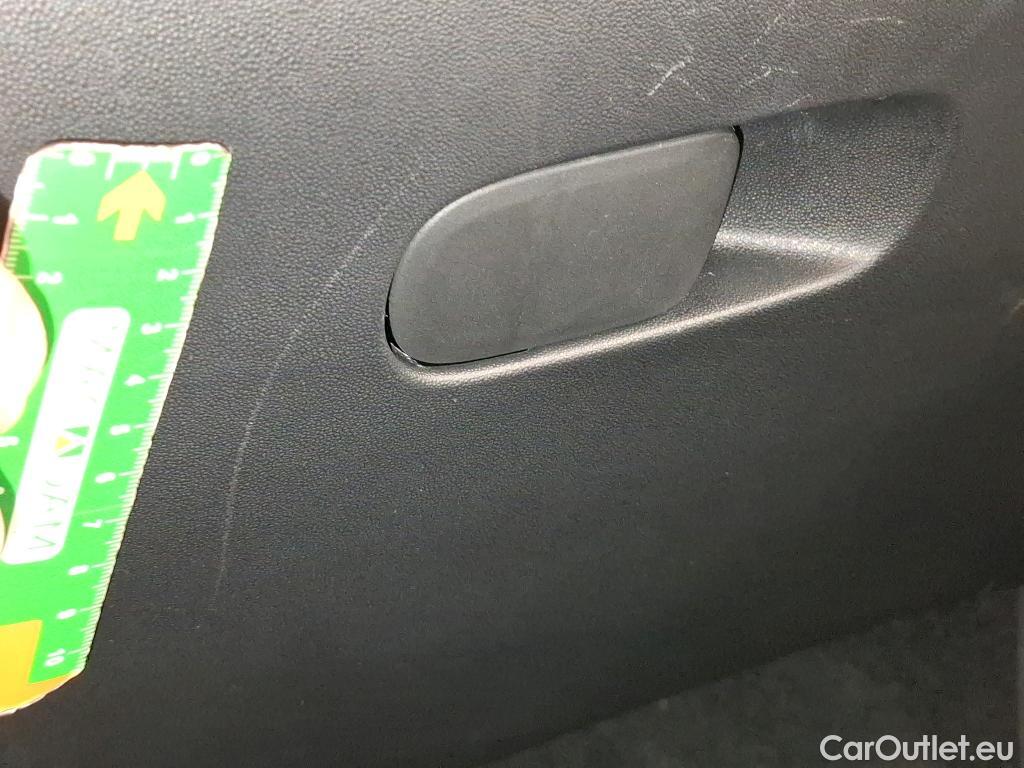  Citroen  C3  Feel Business 1.5 BlueHDI 100CV BVM6 E6d #6