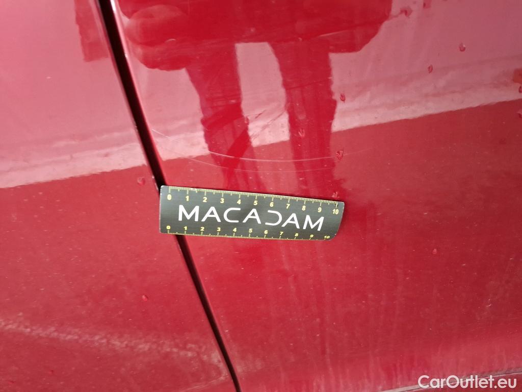  Hyundai  Konna HYUNDAI Kona / 2017 / 5P / SUV BEV 39KWH ELECTRIQUE 136CH CREATIVE #9