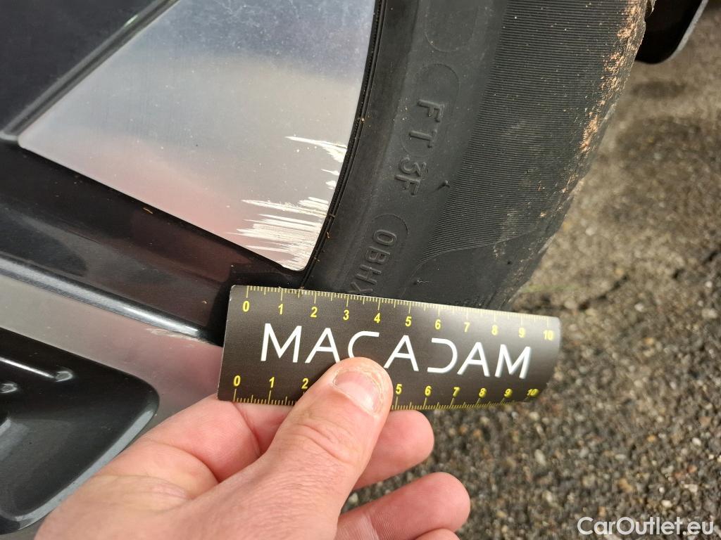  Hyundai  Konna HYUNDAI Kona / 2017 / 5P / SUV BEV 39KWH ELECTRIQUE 136CH CREATIVE #4