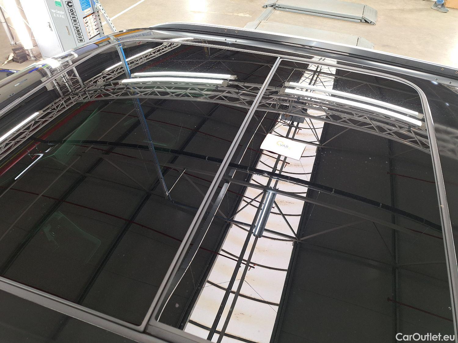  Audi  Q3 Audi,  '18 PHEV, Audi  45 TFSI e S tronic 5d #35