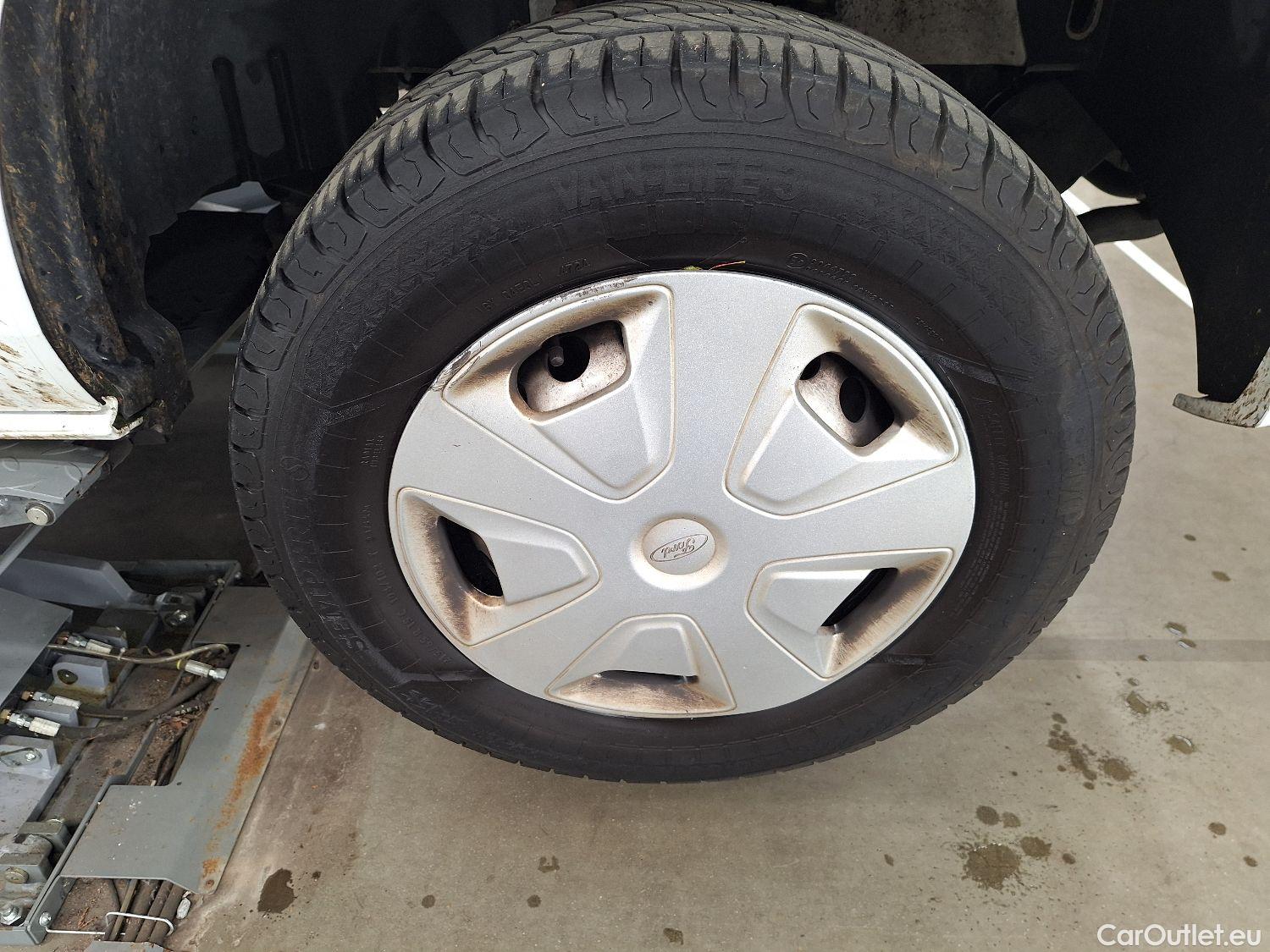  Ford  Transit Ford, _Trans.Custom FL'18, Ford  Custom 300L 2.0TD130Pk/96Kw M6 FWD Tr #7