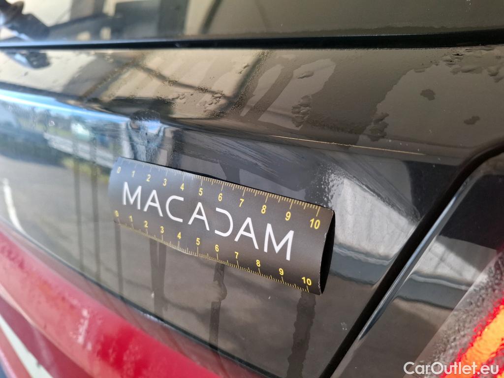  Peugeot  3008 PEUGEOT  / 2020 / 5P / SUV 1.6 HYBRID 225 E-EAT8 GT #5