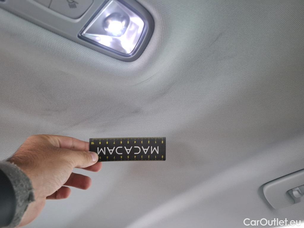  Audi  Q3 AUDI  / 2018 / 5P / SUV 35 TDI 150 S TRONIC BUSINESS LINE #9