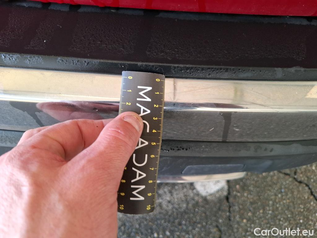  Peugeot  3008 PEUGEOT  / 2020 / 5P / SUV 1.6 HYBRID 225 E-EAT8 GT #2