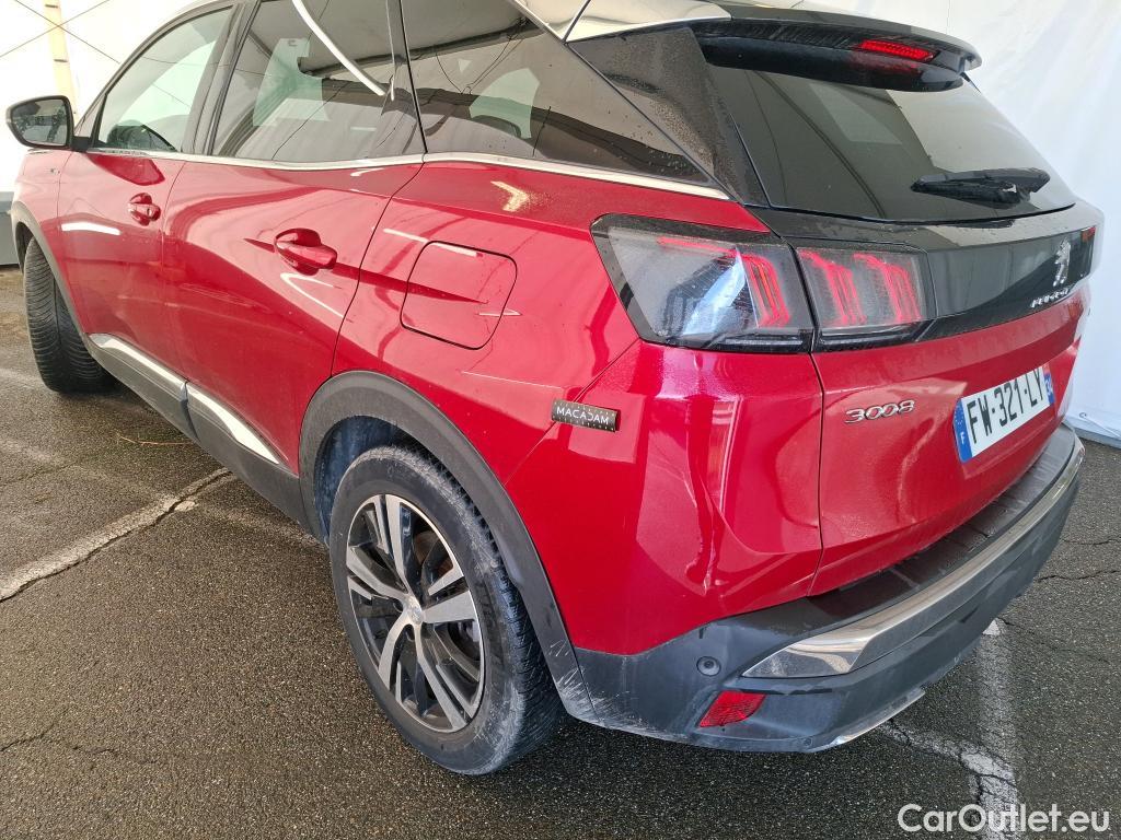  Peugeot  3008 PEUGEOT  / 2020 / 5P / SUV 1.6 HYBRID 225 E-EAT8 GT #17