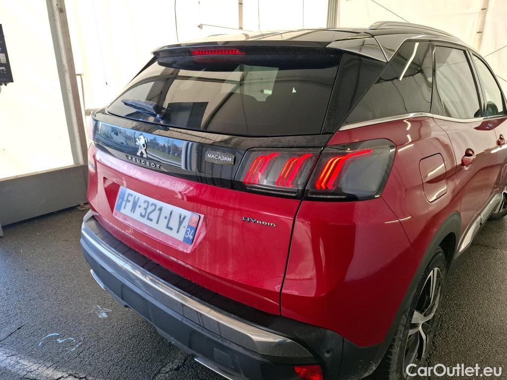  Peugeot  3008 PEUGEOT  / 2020 / 5P / SUV 1.6 HYBRID 225 E-EAT8 GT #4