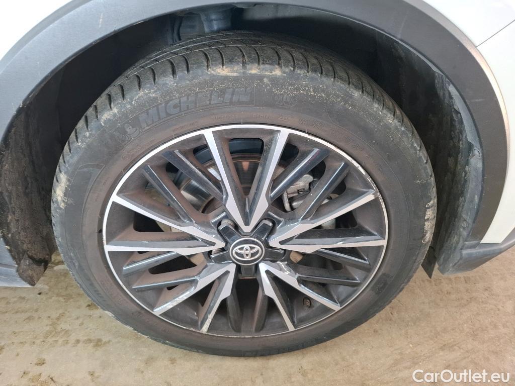  Toyota  C-HR TOYOTA  / 2016 / 5P / SUV 2.0 HYBRIDE 184 DISTINCTIVE #14