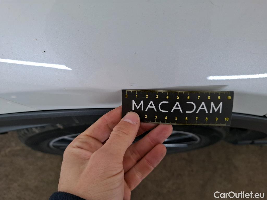  Toyota  C-HR TOYOTA  / 2016 / 5P / SUV 2.0 HYBRIDE 184 DISTINCTIVE #46