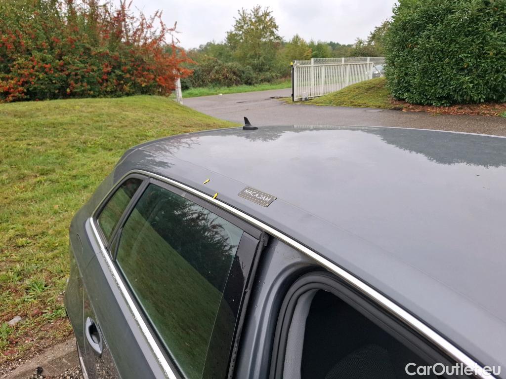  Audi  A3 AUDI  Sportback / 2016 / 5P / Berline 35 TFSI 150 COD S TRONIC BUSINESS LINE #40