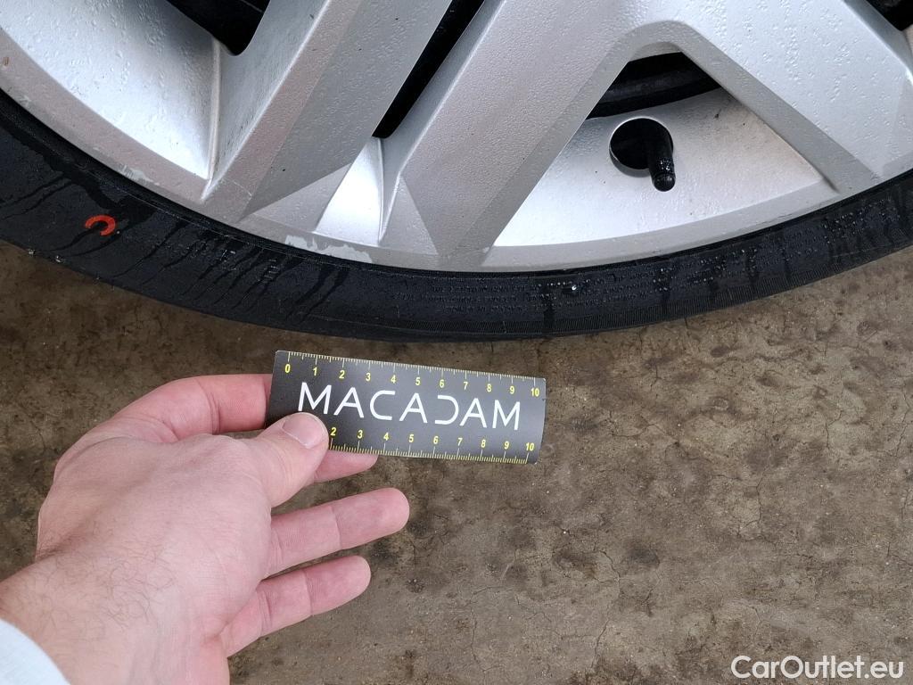  Renault  Clio  V Business 1.6 E-TECH Hybrid 140CV BVA6 E6d #22