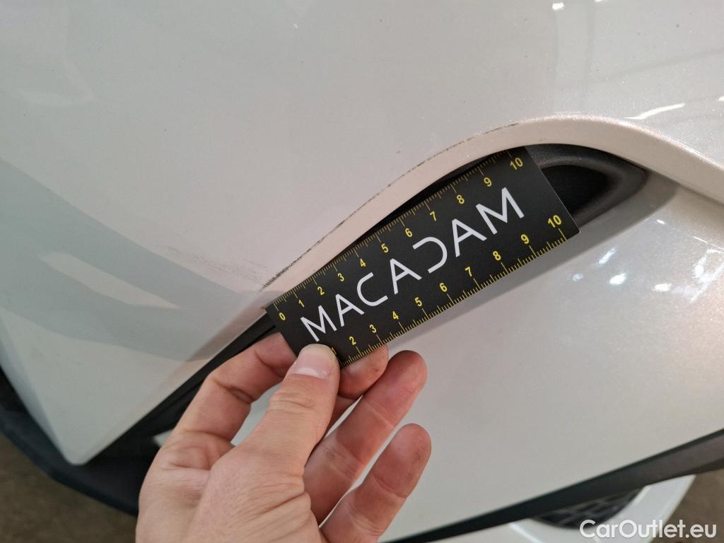  Toyota  C-HR TOYOTA  / 2016 / 5P / SUV 2.0 HYBRIDE 184 DISTINCTIVE #39