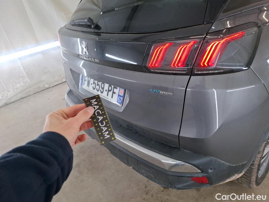  Peugeot  3008 PEUGEOT  / 2020 / 5P / SUV 1.6 HYBRID 225 E-EAT8 Allure Pack #40