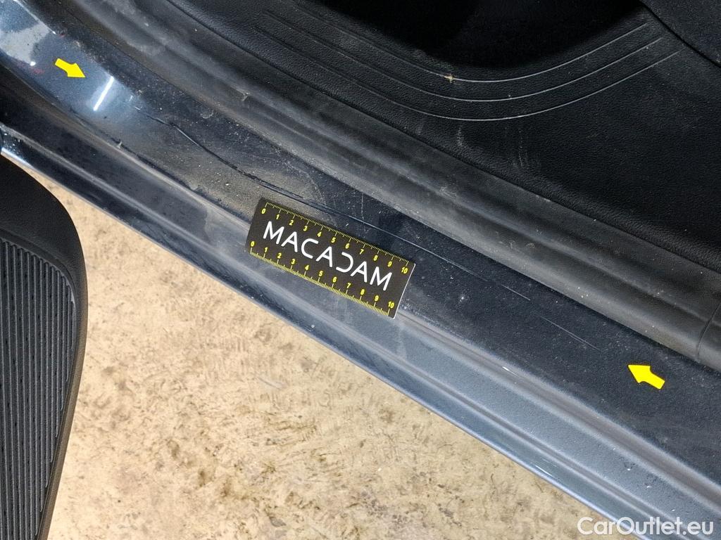  Renault  Clio  V Business 1.6 E-TECH Hybrid 140CV BVA6 E6d #2