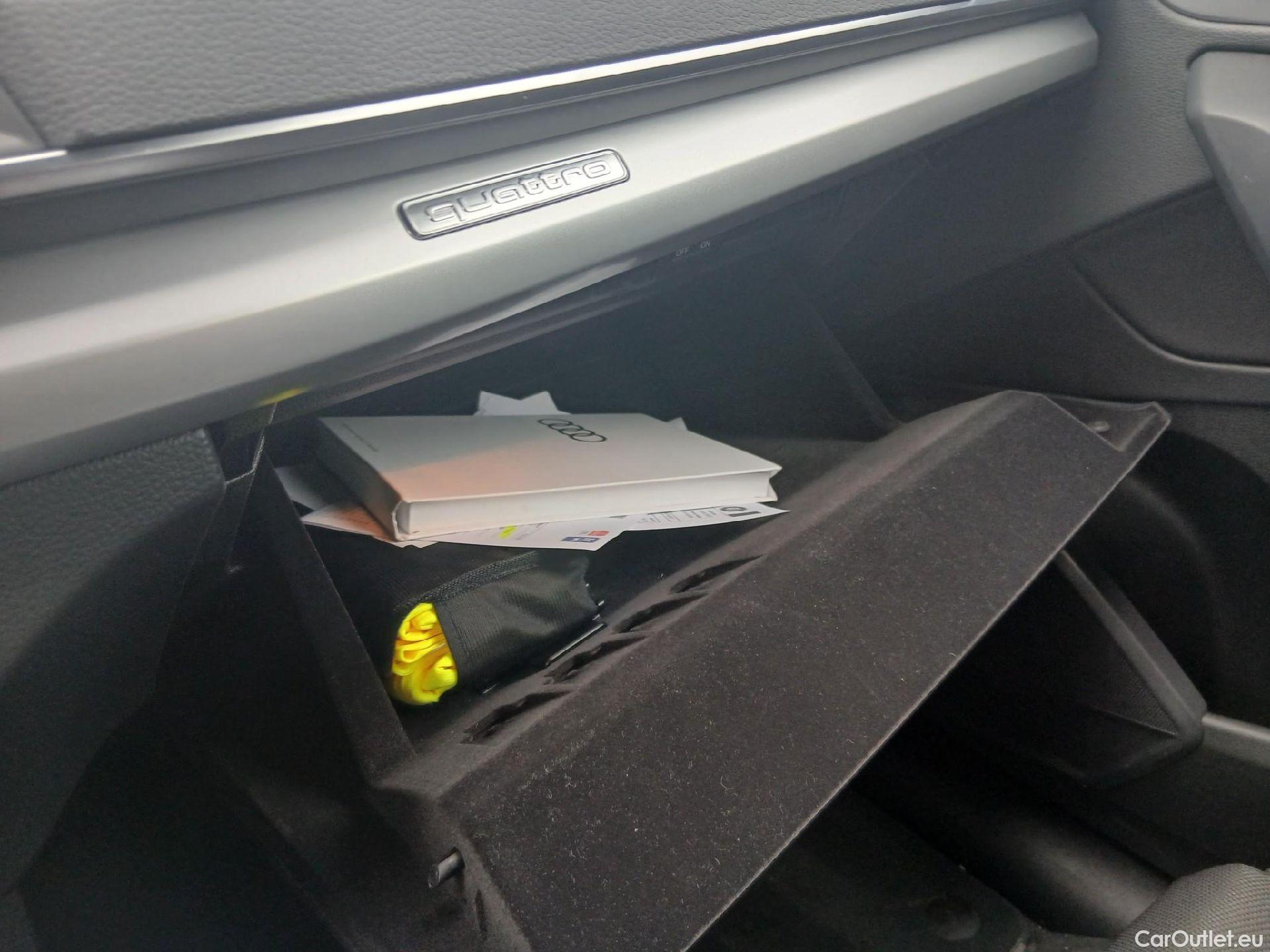  Audi  Q5 AUDI  SPORTBACK / 2020 / 5P / todoterreno S line 40 TDI 150kW quattro-ultra #1