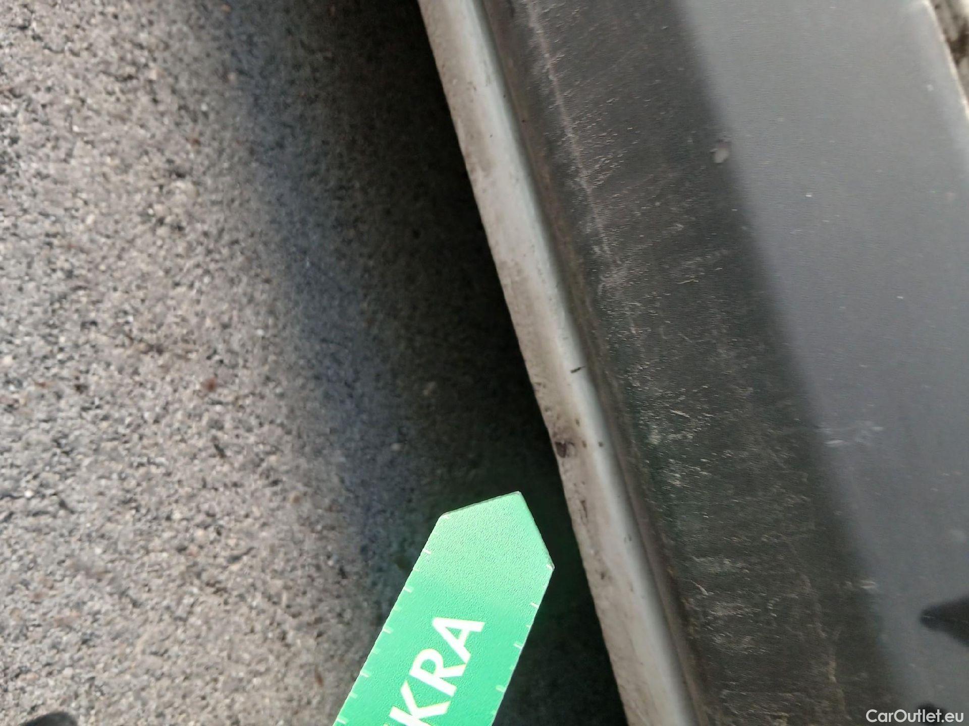  Opel  Vivaro OPEL  / 2019 / 4P / furgón 1.5 Diésel 88kW (120CV) M Std Select #50