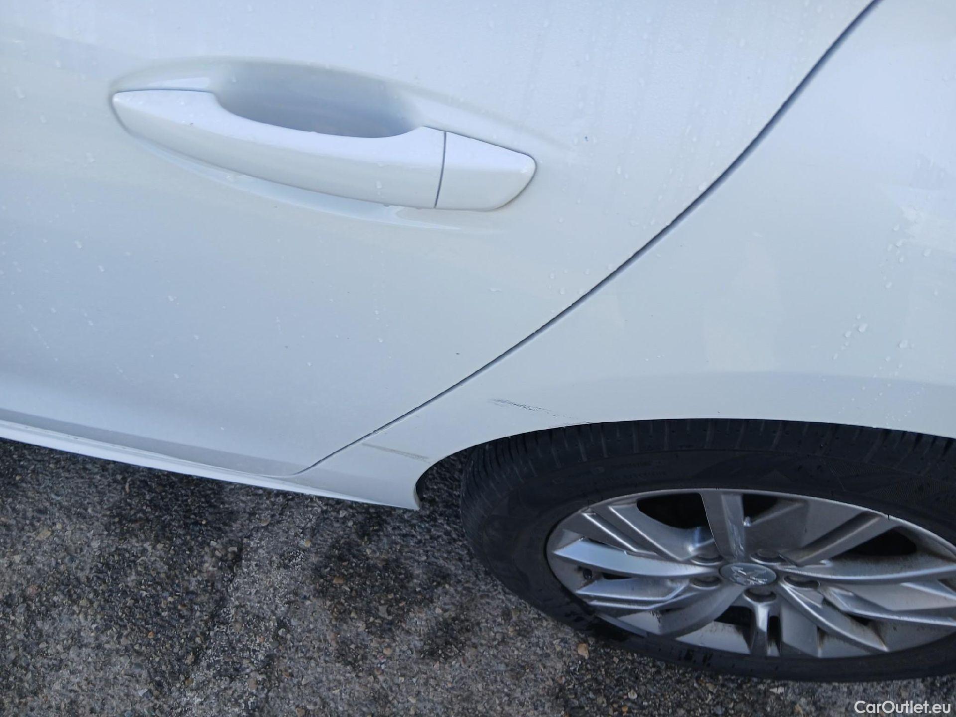  Peugeot  508 PEUGEOT  / 2018 / 5P / berlina con portón 5P Business Line BlueHDi 96kW S&S 6vel #7