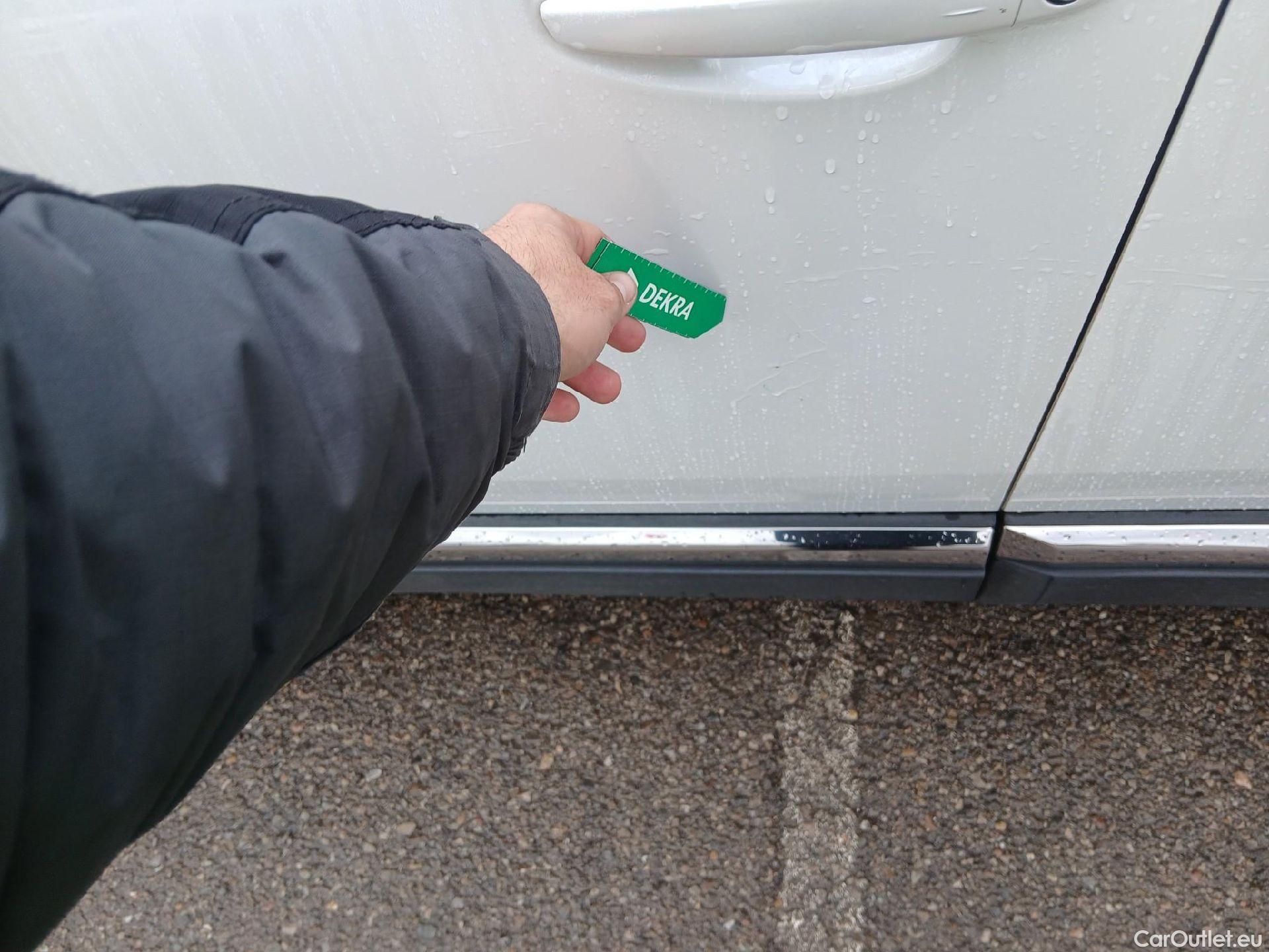  Peugeot  3008 PEUGEOT  Hybrid / 2020 / 5P / todoterreno 225 e-EAT8 GT #2