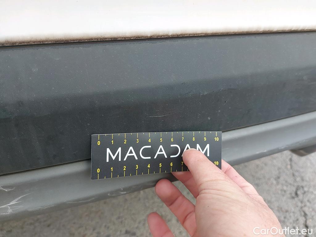  Hyundai  Tucson HYUNDAI  / 2018 / 5P / todoterreno 1.6 CRDI 85kW (116CV) 48V Tecno 4X2 ~ 29/12 FME MAIL CENTRO ZARAGOZA VEHICULO CON BASTIDOR INCORRECTO EN PARABRISAS #19