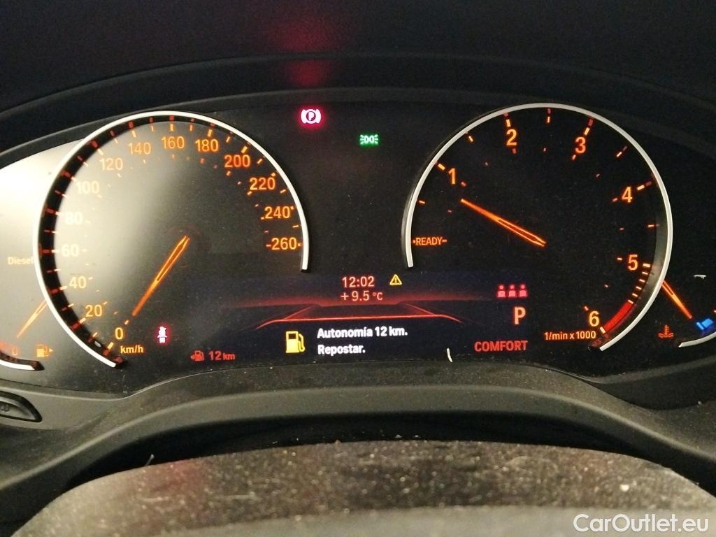  Bmw  X3 BMW  / 2017 / 5P / todoterreno xDrive20d (AC2) #35