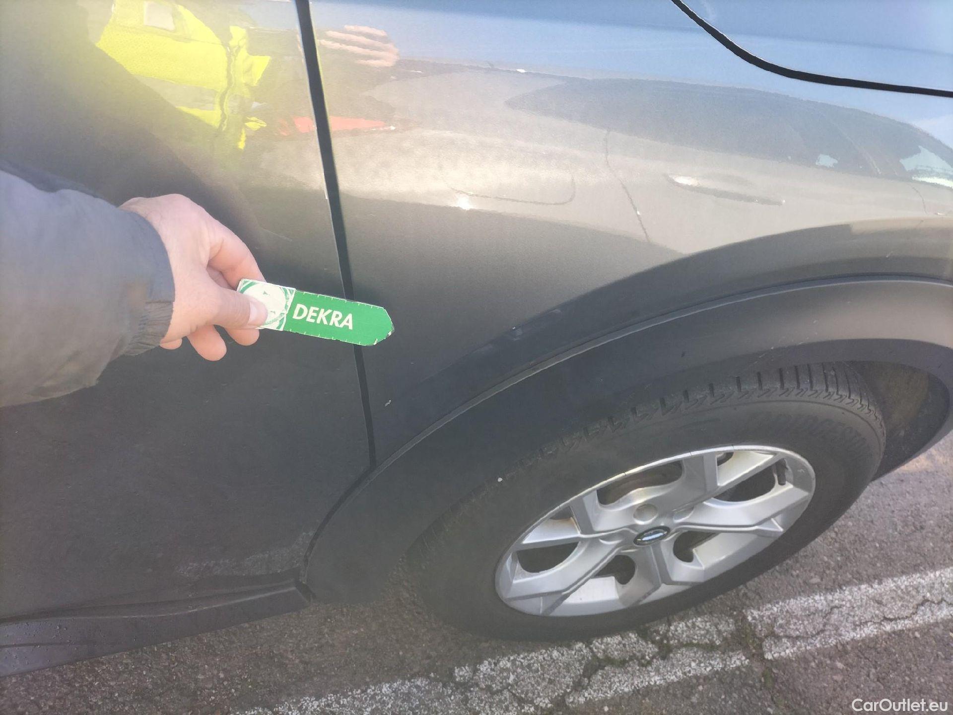  Nissan  Juke NISSAN  / 2019 / 5P / crossover DIG-T 84 kW (114 CV) DCT 7 V N-Connecta (AC2) #47