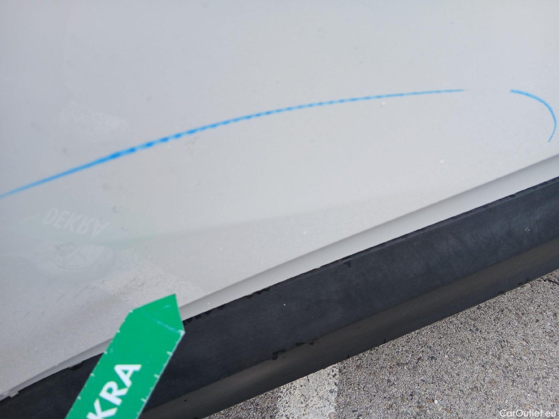  Opel   Grandland X OPEL Grandland / 2021 / 5P / todoterreno 1.5 CDTi Business Edition Auto #10